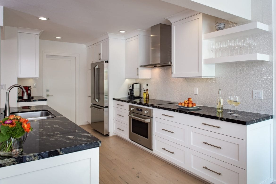 Award Winning Open Plan Kitchen Remodel Townhouse 01 Glass tile backsplash