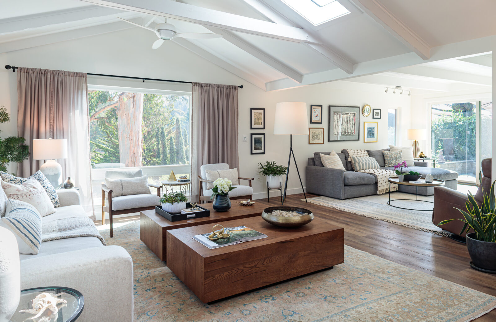 picture window living room