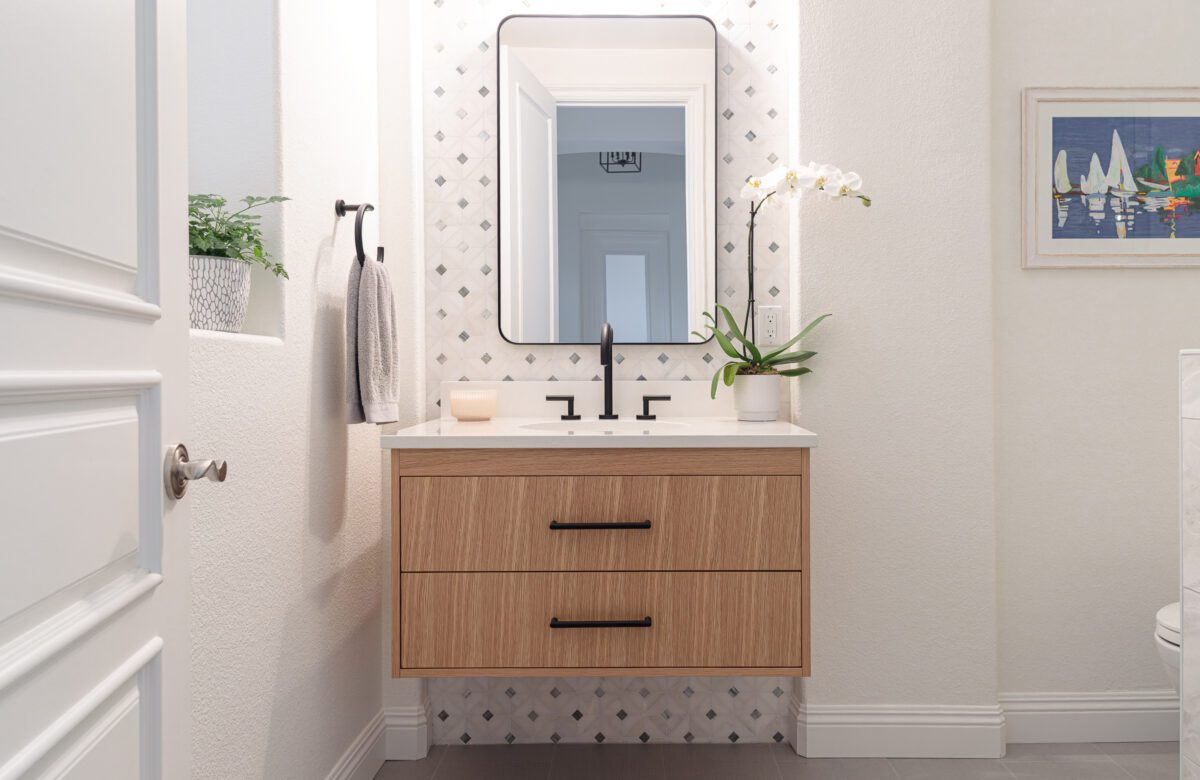 Standard Vanity vs. Floating Vanity: Making the Right Choice for Your Bathroom Remodel