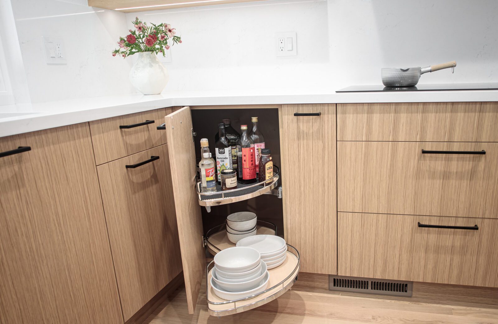 vertical grain rift cut oak cabinets with kitchen corner rollout shelves